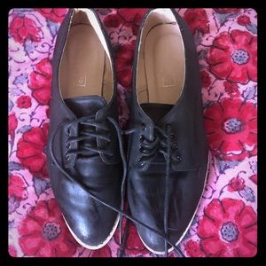 Topshop Pointed Toe Oxford